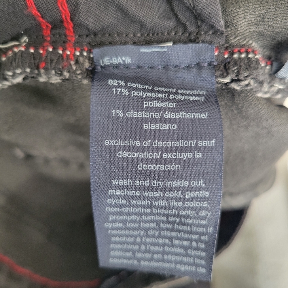 Tommy Hilfiger Denim Jeans. - Picture 8 of 8